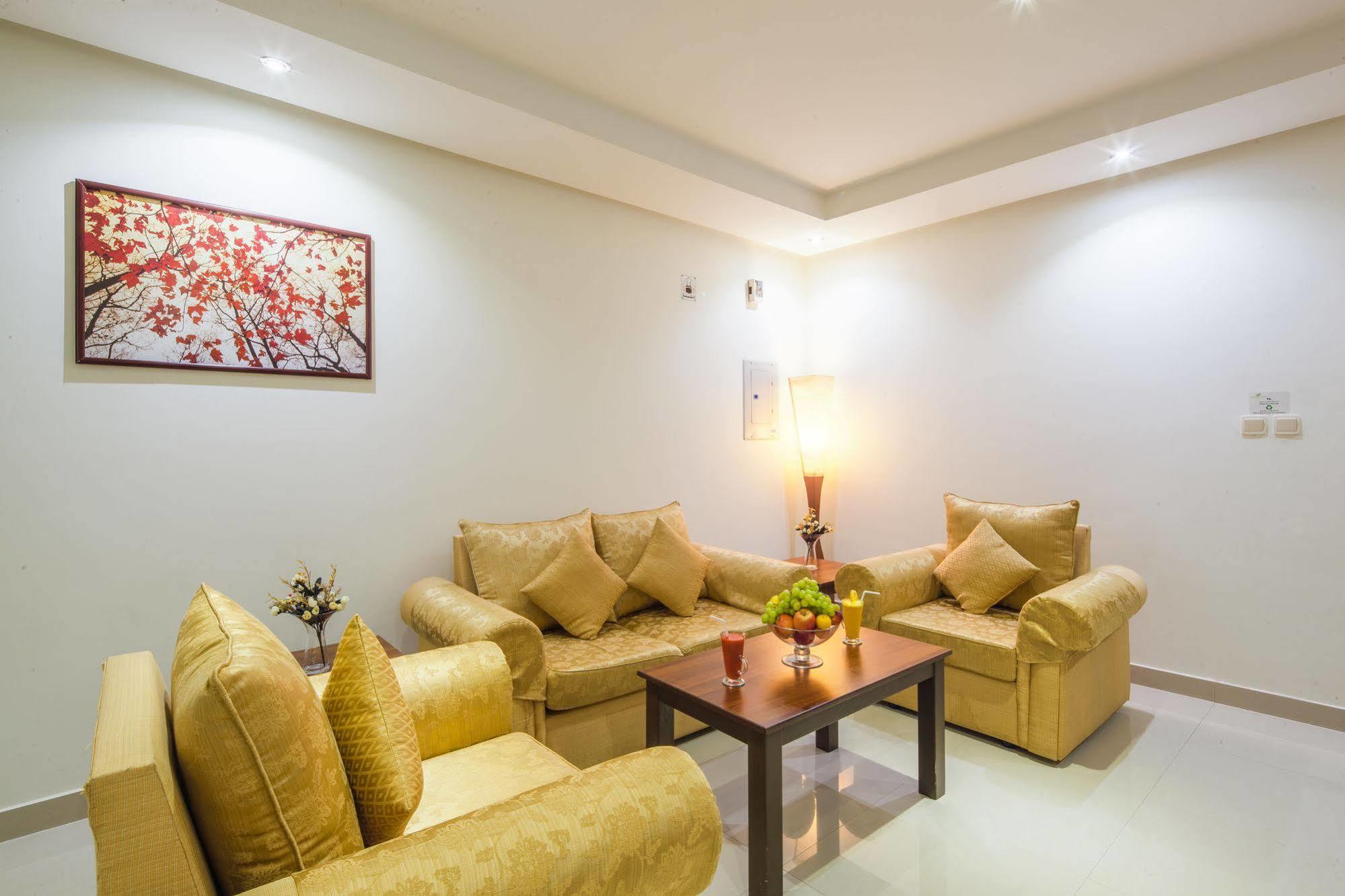 Burj Alhayah Hotel Suites Alfalah Riyad Dış mekan fotoğraf